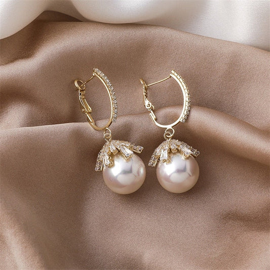 Magnificent Perla Baby Aretes