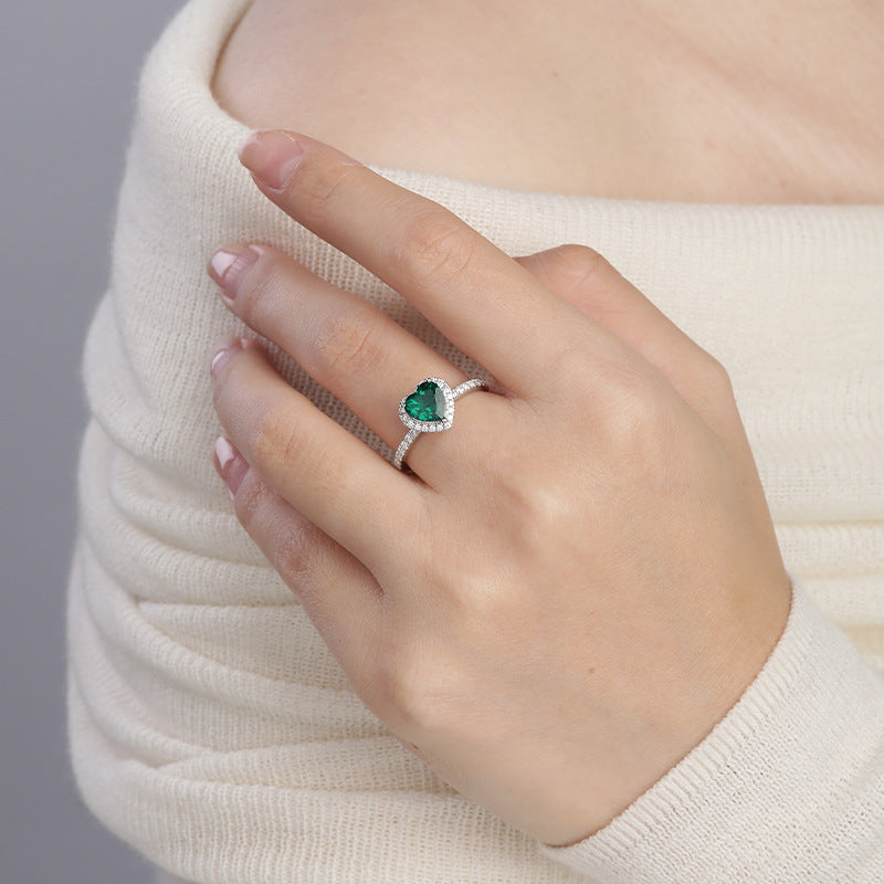 Plata Esmeralda Corazón Halo Anillo