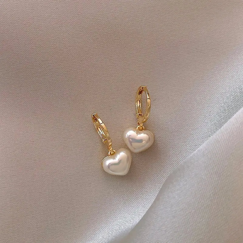 Oro Corazón Perla Aretes Colgantes