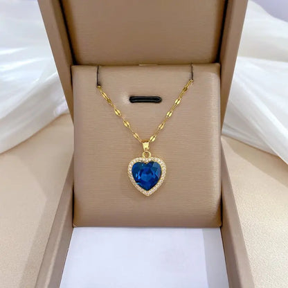 Oro Zafiro Corazón Collar