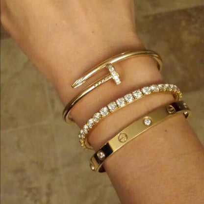 Elegance Nail Pulsera