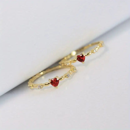 Oro Rubí Corazón Anillo