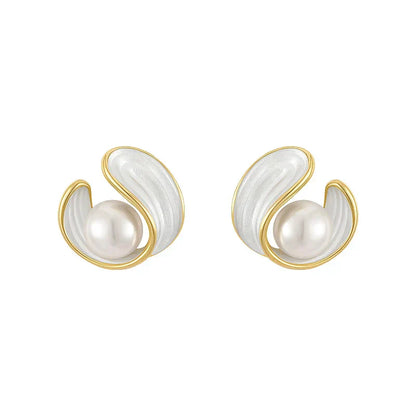 Oro Swirl Perla Aretes de Botón