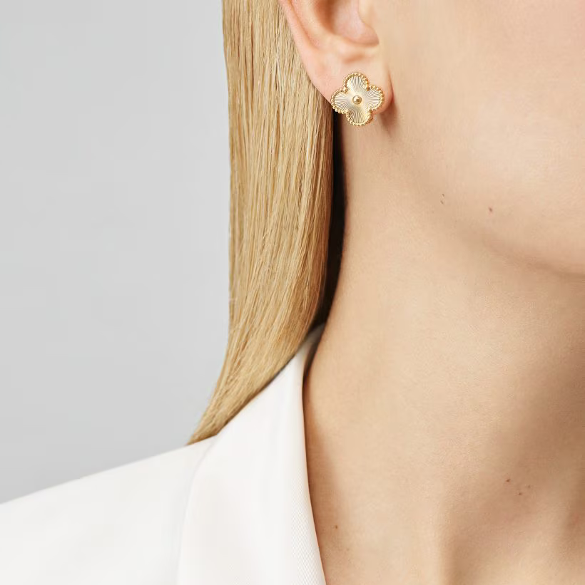 Clover Aretes