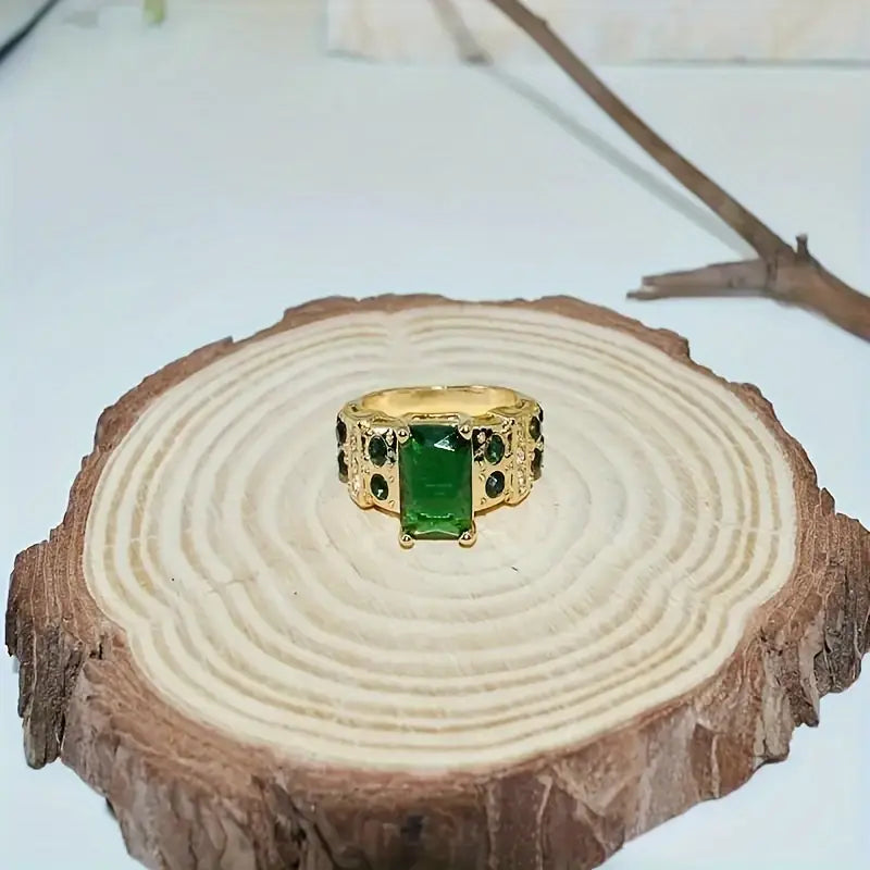 Averine Virdara Anillo | Oro
