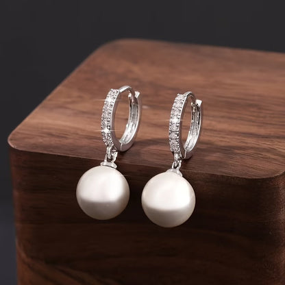 The Geometric Perla Aretes Colgantes