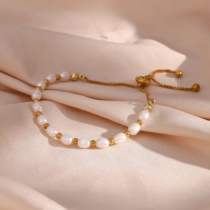 Elegant Perla and Oro Pulsera