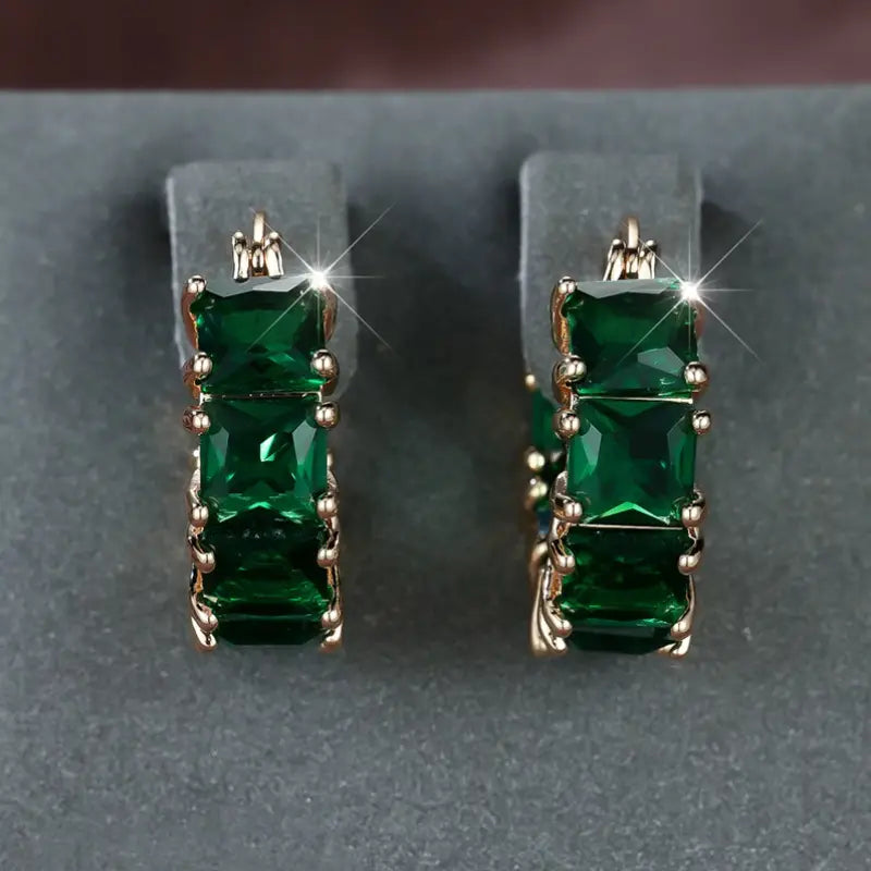 Rowena Emeris Aretes | Oro