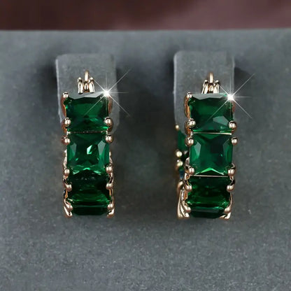 Rowena Emeris Aretes | Oro