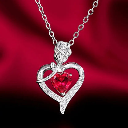 Plata Rubí Corazón Pendant Collar