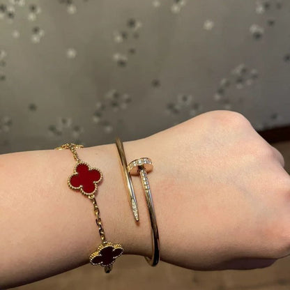 Clover Pulsera Red