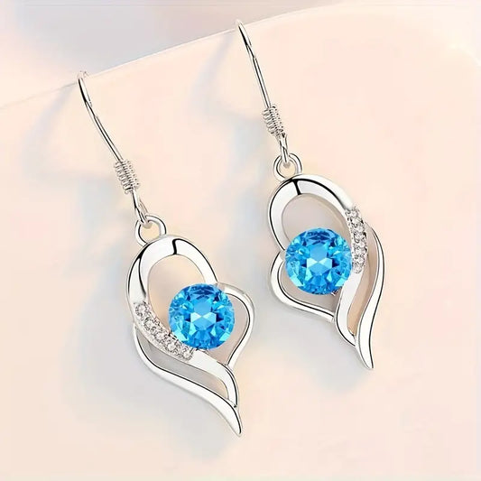 Eclipse Corazón Aretes Colgantes | Blanco Oro