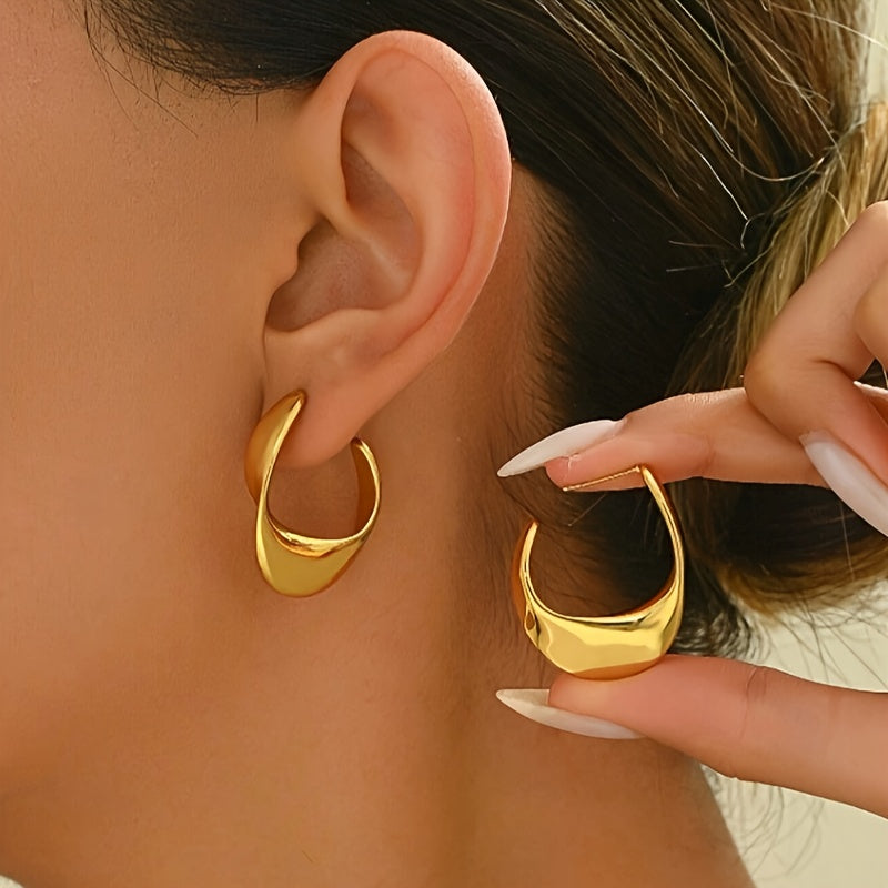 Sculpted Crescent Aretes de Aro | Oro