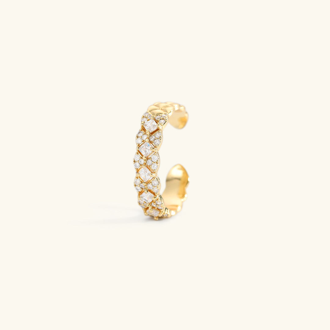 Camille Oro Patterned Anillo