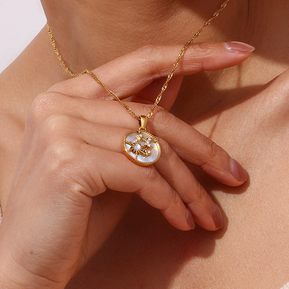 Cybil Oro Collar