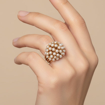 Elegant Inlaid Perla Oro Anillo