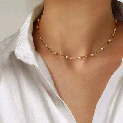 Oro Spaced Perla Chain Collar