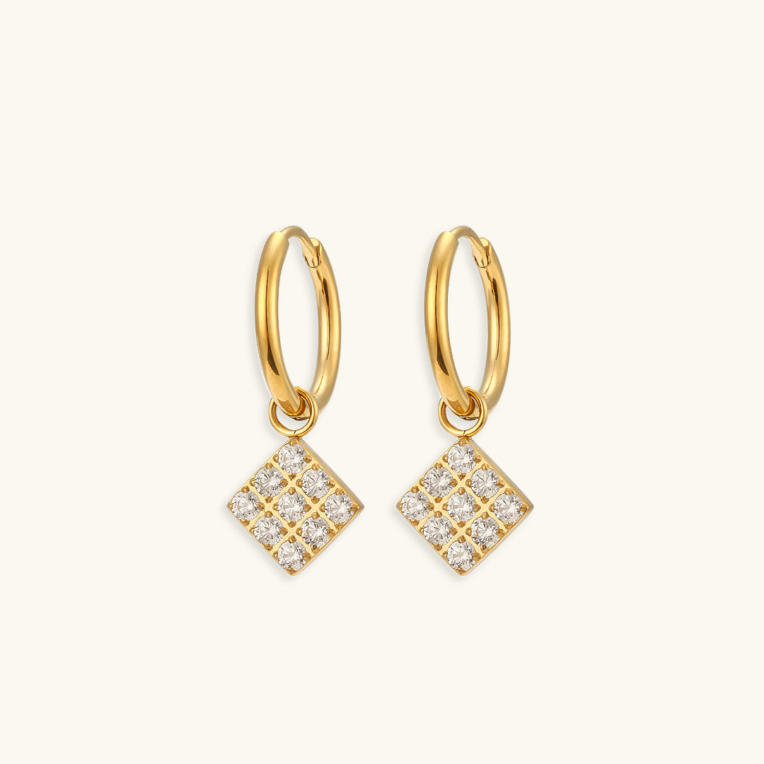 Margaret Oro Aretes