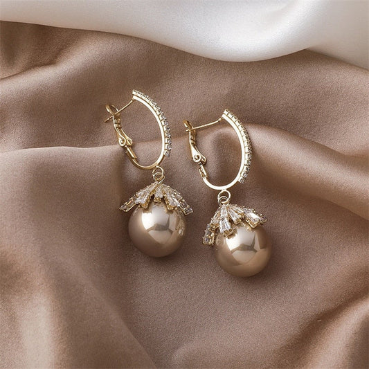 Magnificent Perla Baby Aretes