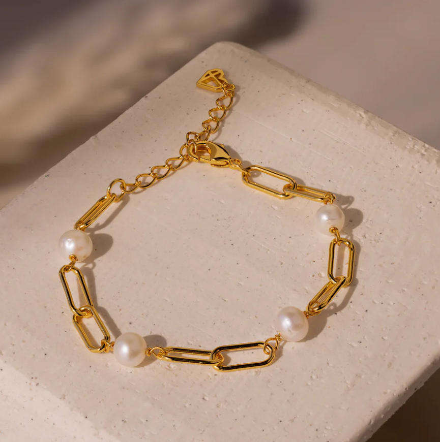 Sophisticated Perla Chain Pulsera