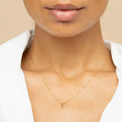 Love letter initial collar | Oro