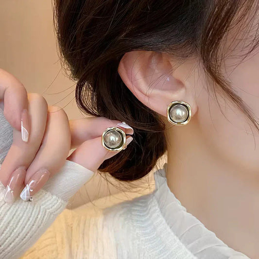 Premium Black Perla Aretes de Botón