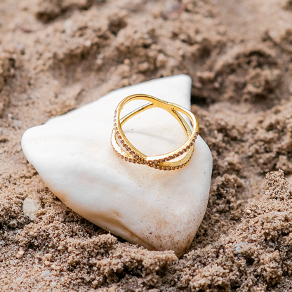 Nia Oro Diamante Cross Anillo
