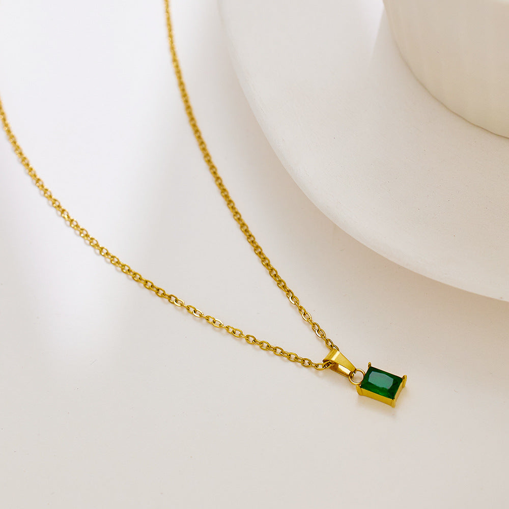 Emi Green Collar