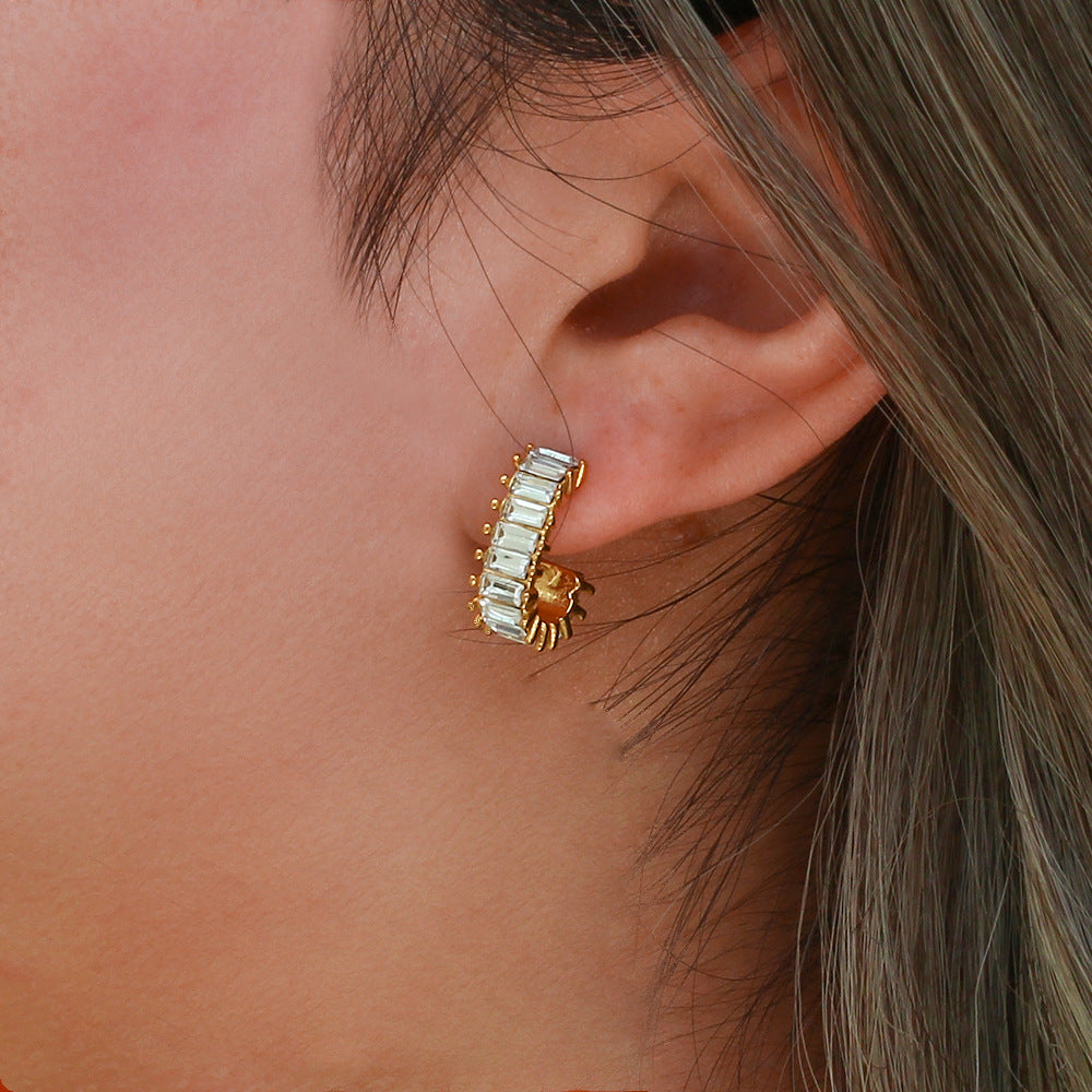 Agnes Diamante Aretes