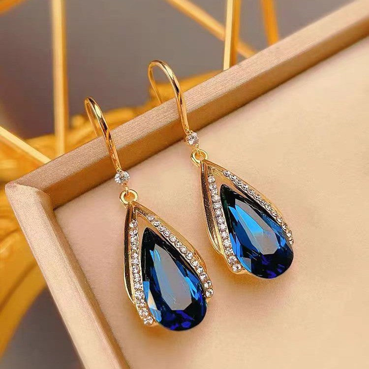 Azura Teardrop Aretes | Oro