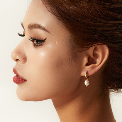 Sara Aretes de Perlas