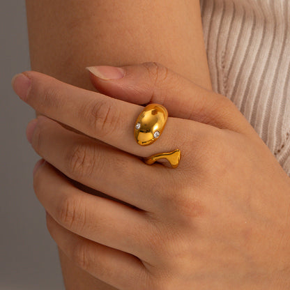 Etta Oro Serpent Anillo