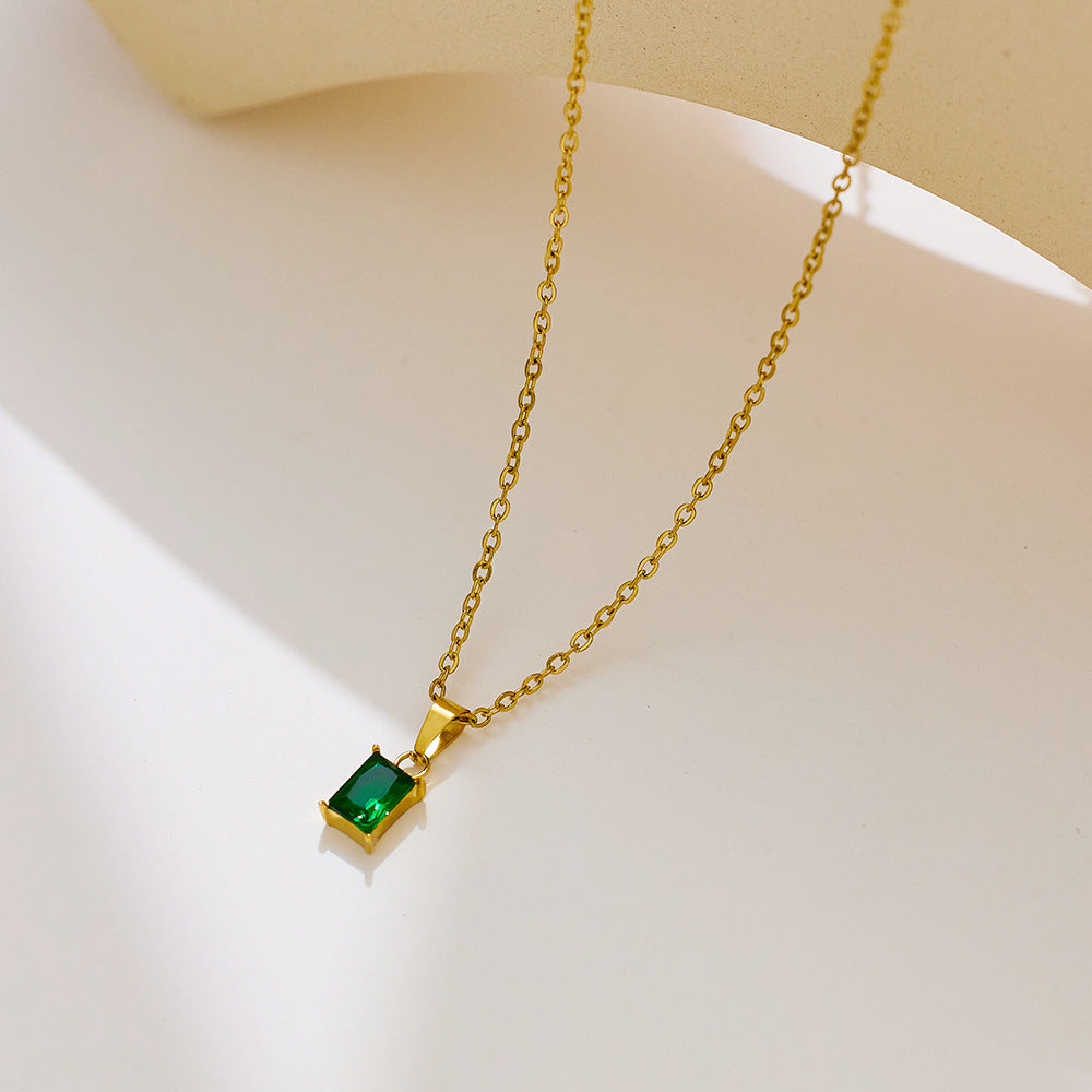Emi Green Collar