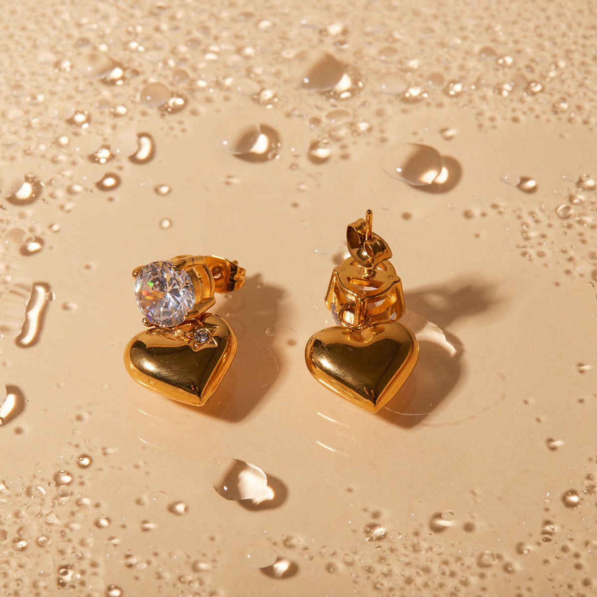 Emmeline Corazón Oro Aretes