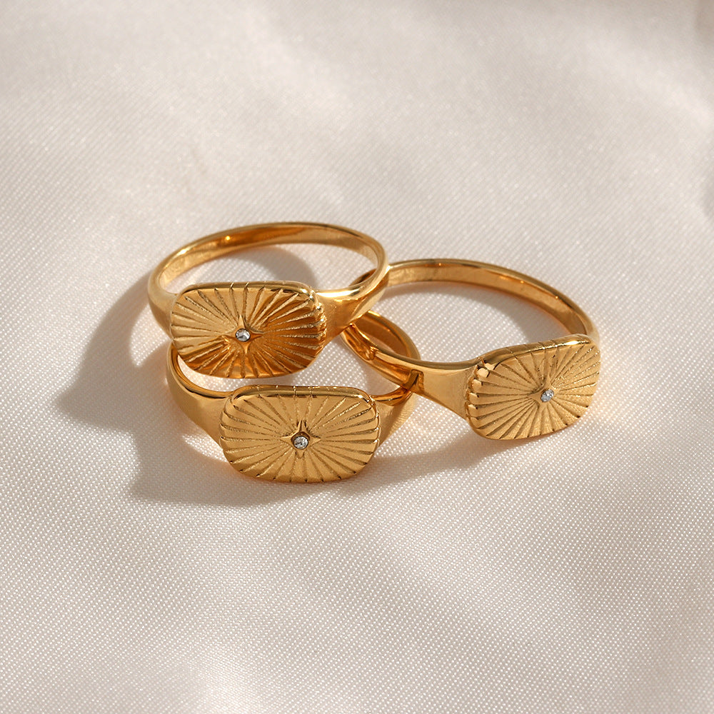 Aglaia Oro Anillo