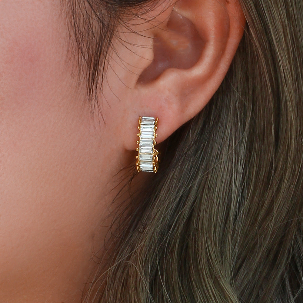 Agnes Diamante Aretes