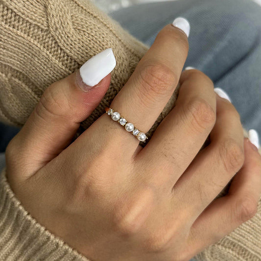 Keisha Diamante Anillo de Perlas