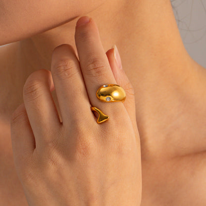 Etta Oro Serpent Anillo