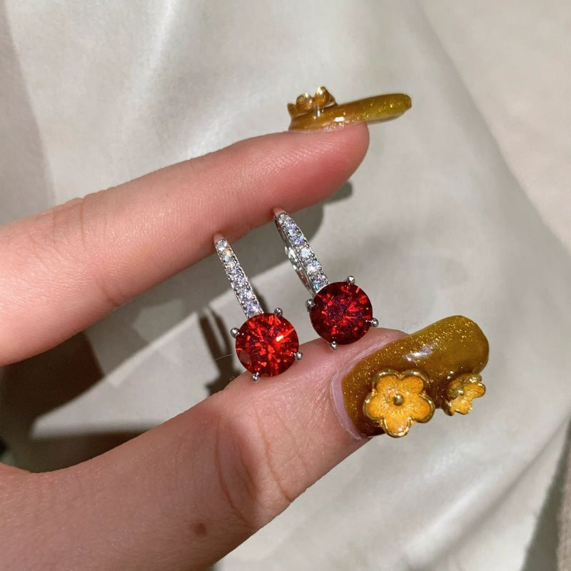 Celira Orvane Aretes | Blanco Oro