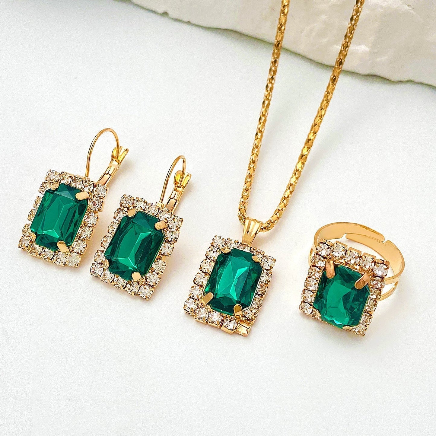 Sylvara Greenveil Set de Joyas | Blanco Oro