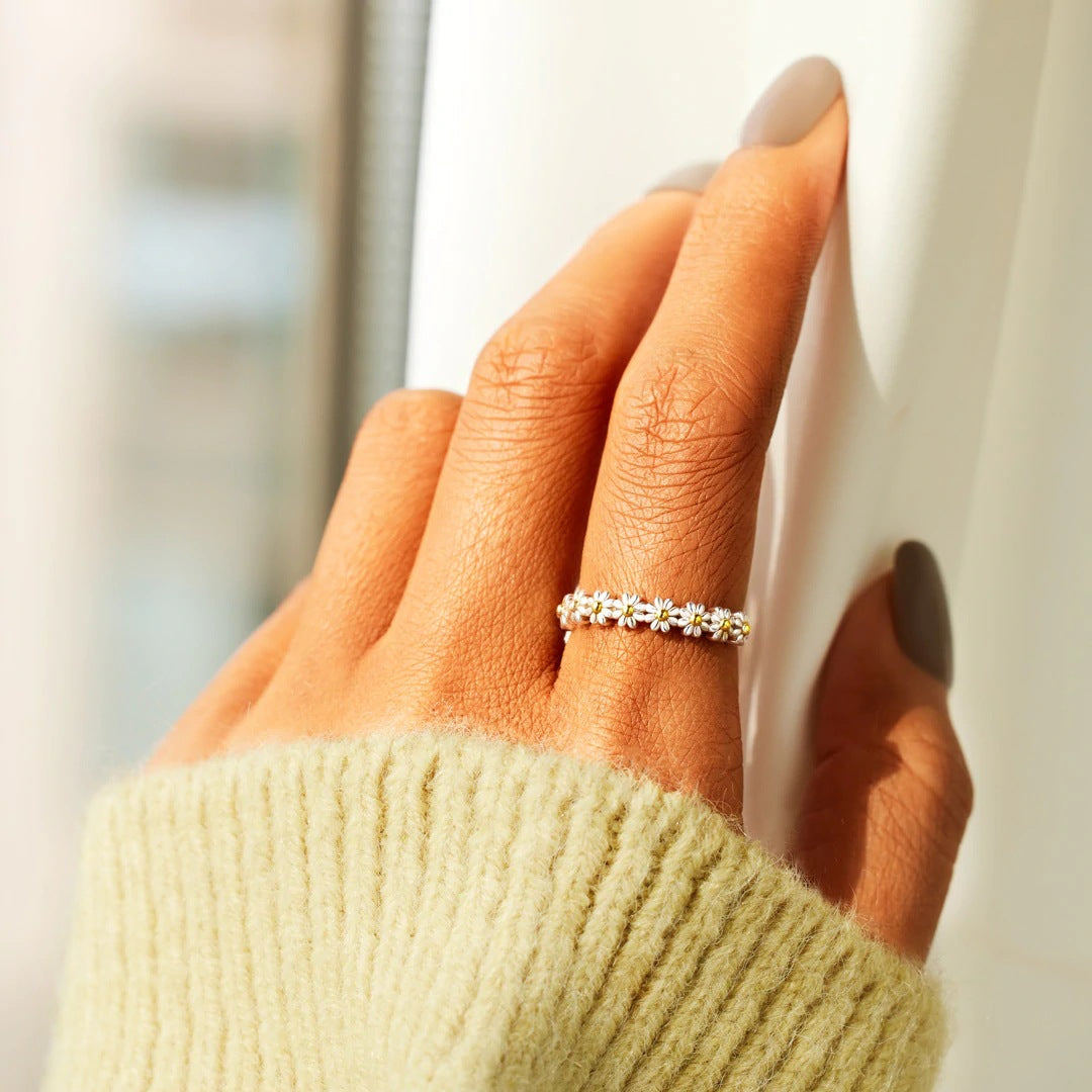 Plata Floral Anillo
