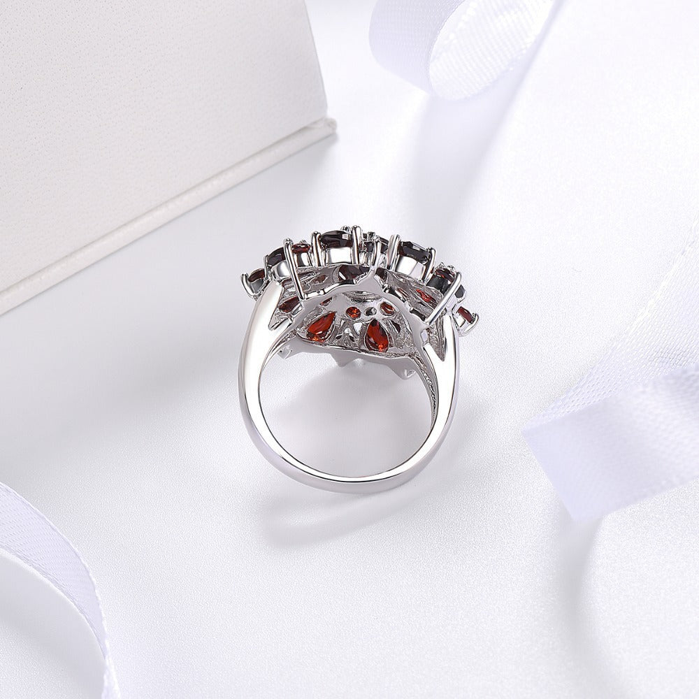 Scarlet Petal Anillo | Oro