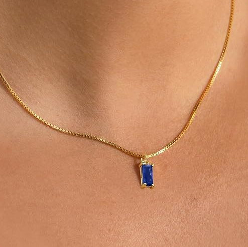 Oro Zafiro Minimalist Collar