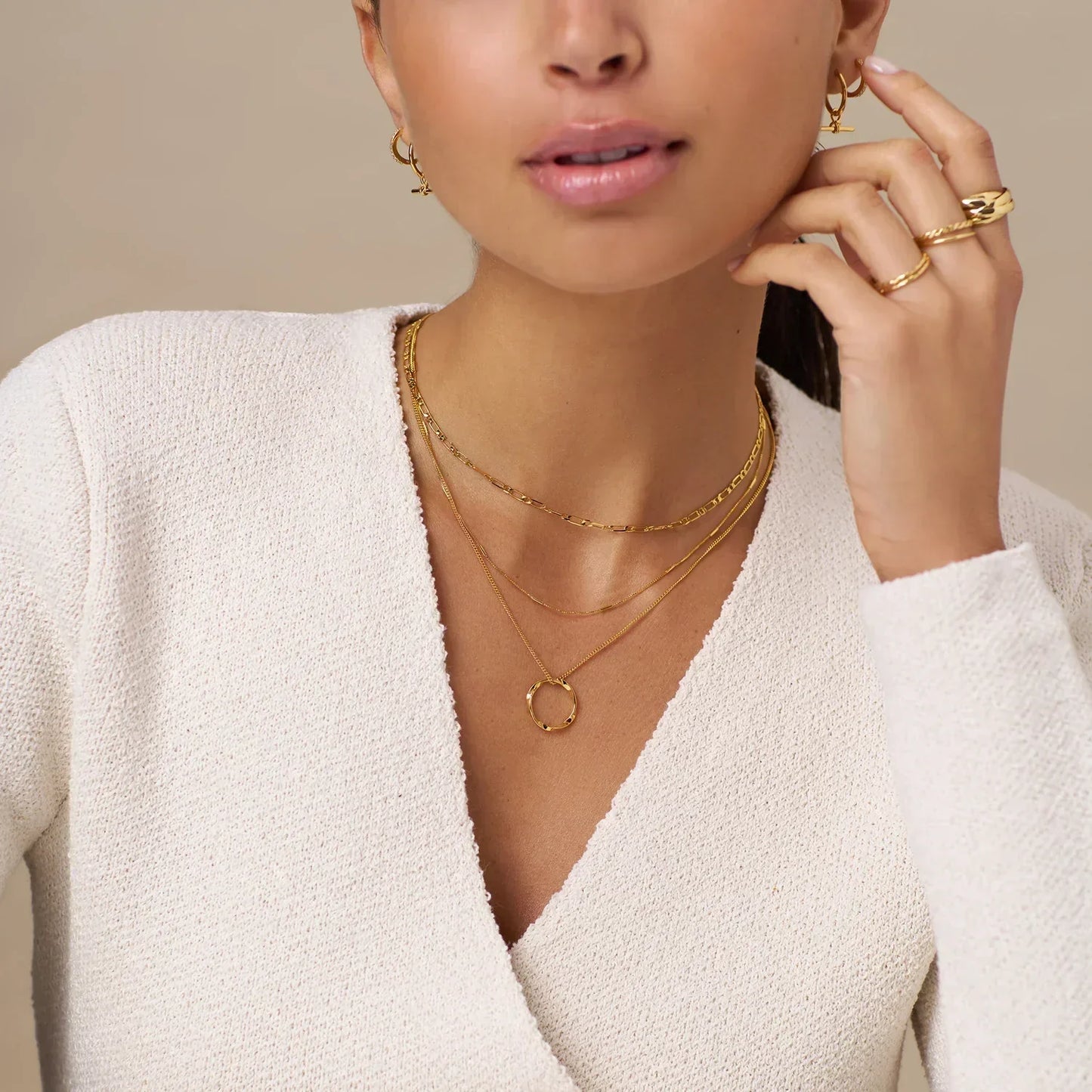 Open Circle Three Row Collar | Oro