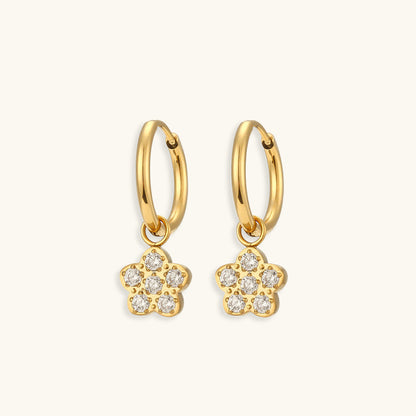 Margaret Oro Aretes