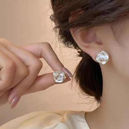 Perla Flower Aretes
