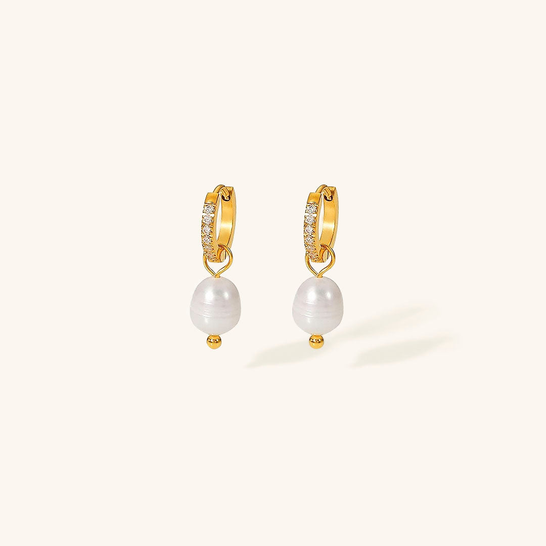 Sara Aretes de Perlas