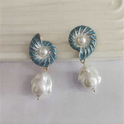 Seashell Aretes de Perlas