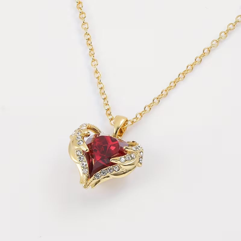 Angel Embrace Rubí Corazón Collar | Oro
