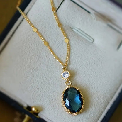 Oro Zafiro Oval Drop Collar